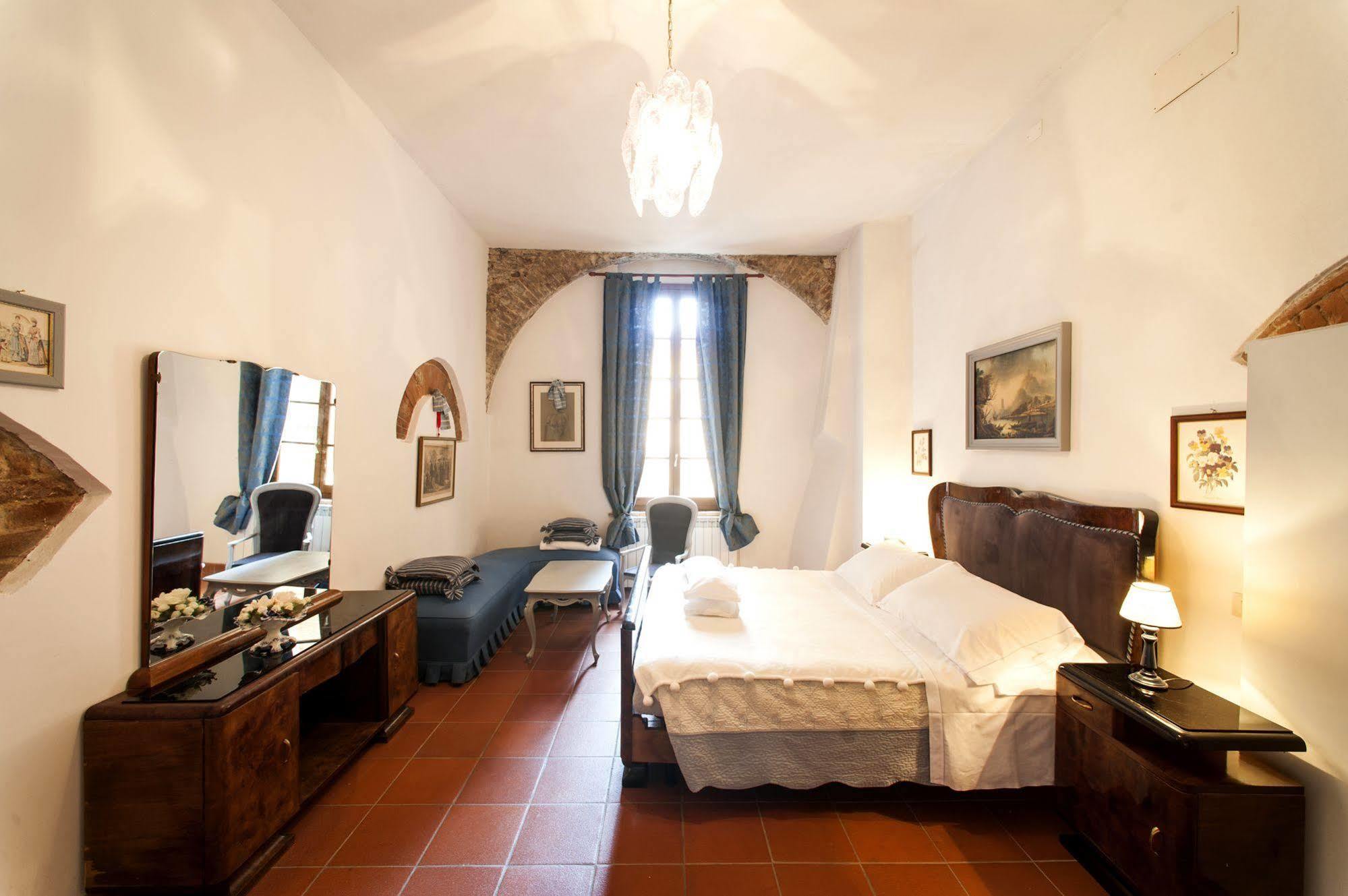 B&B Le Aquile Сиена Экстерьер фото