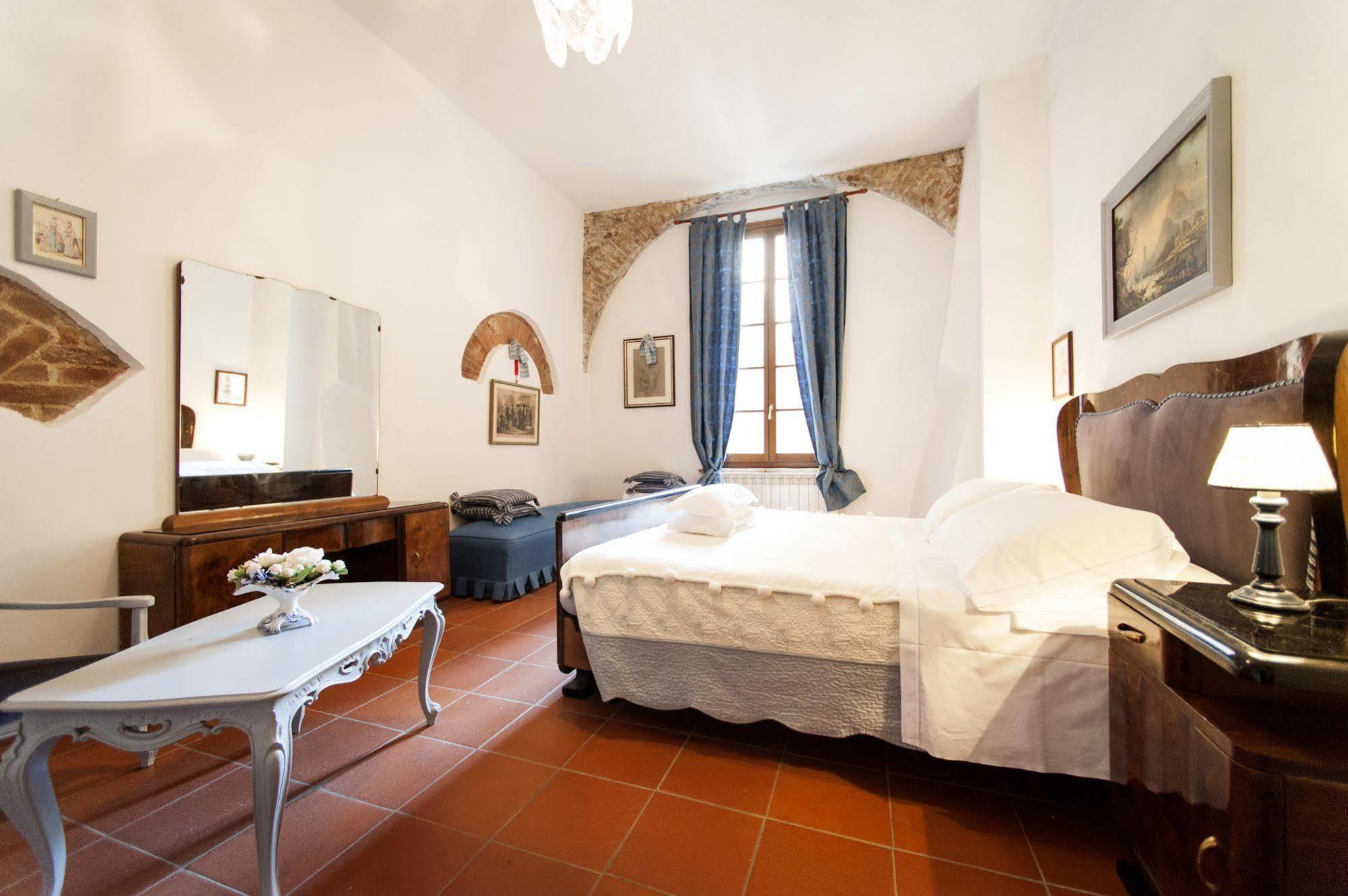 B&B Le Aquile Сиена Экстерьер фото