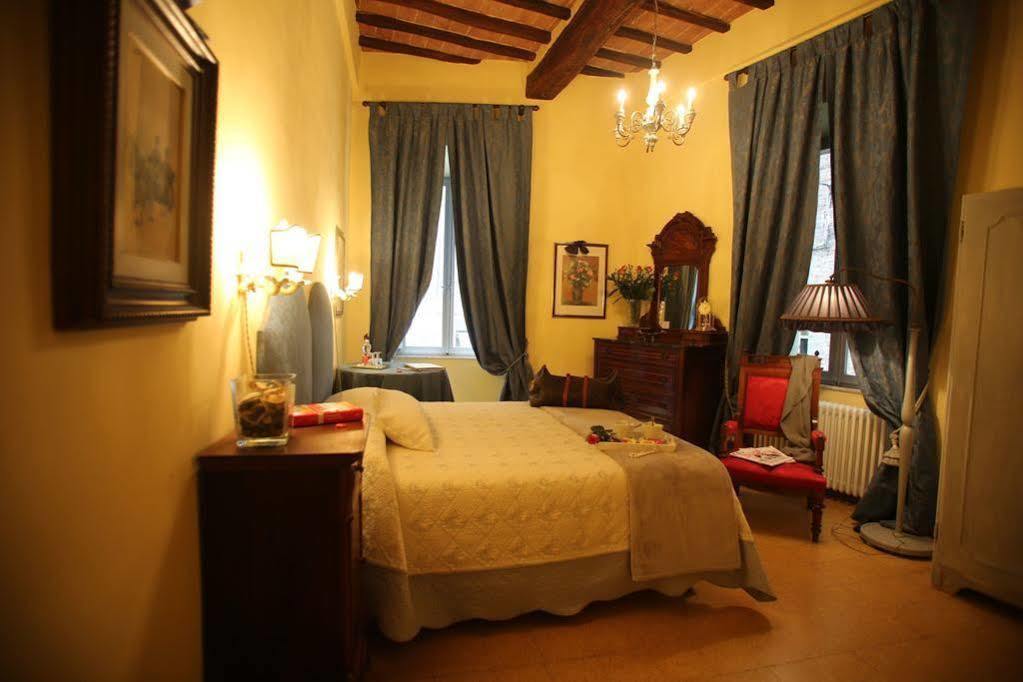B&B Le Aquile Сиена Экстерьер фото