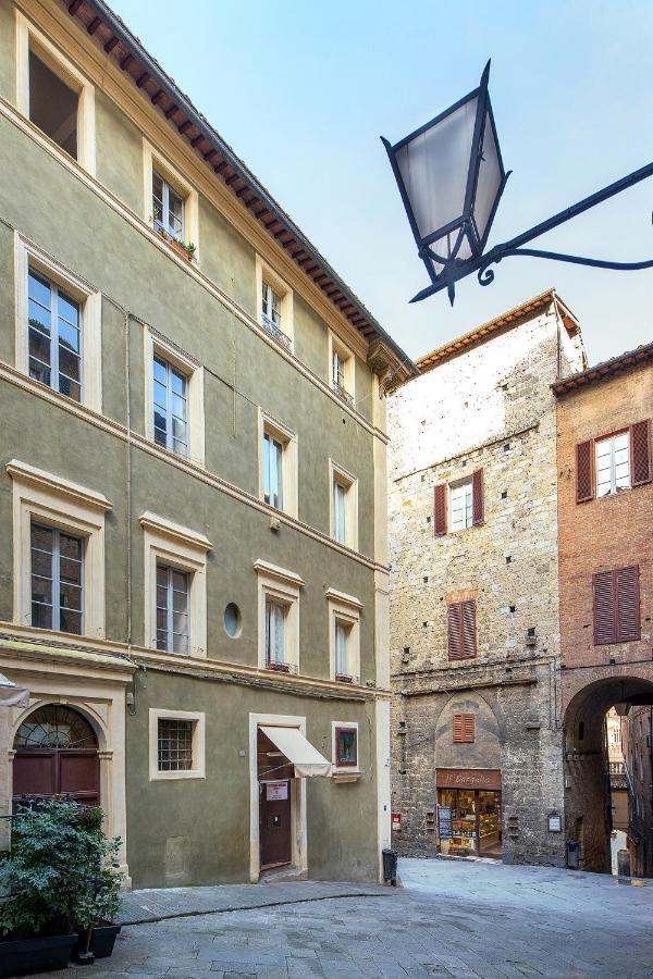 B&B Le Aquile Сиена Экстерьер фото